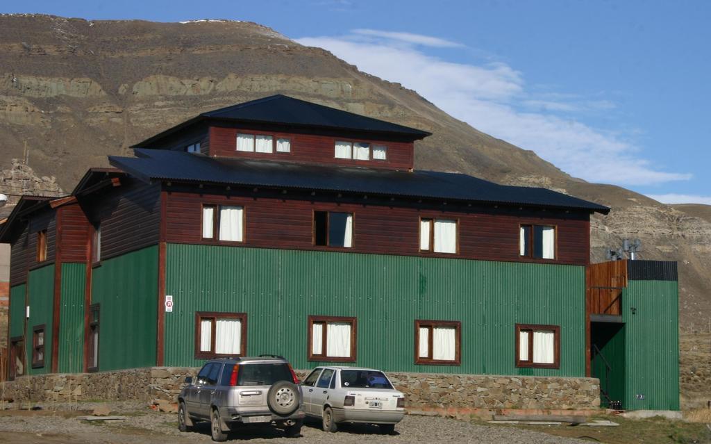 Hosteria Los Gnomos El Calafate Exterior photo